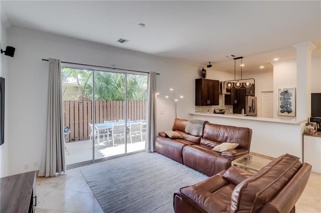 BOUGAINVILLAS TOWNHOMES - Residential