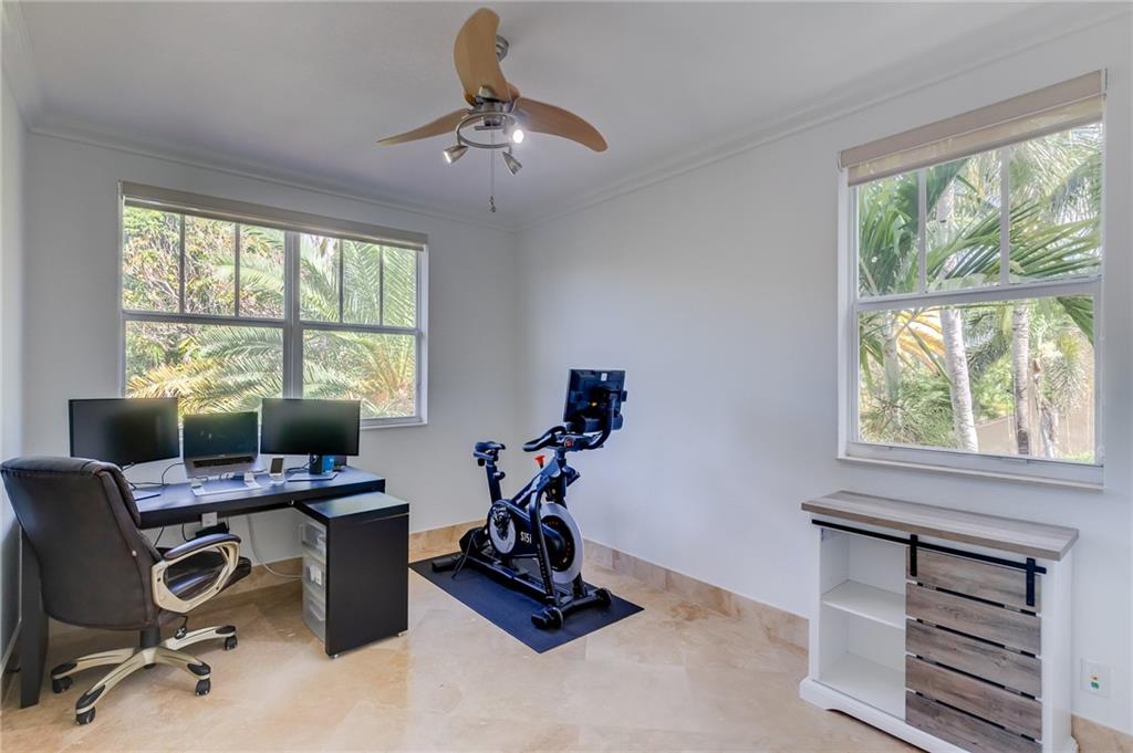 BOUGAINVILLAS TOWNHOMES - Residential