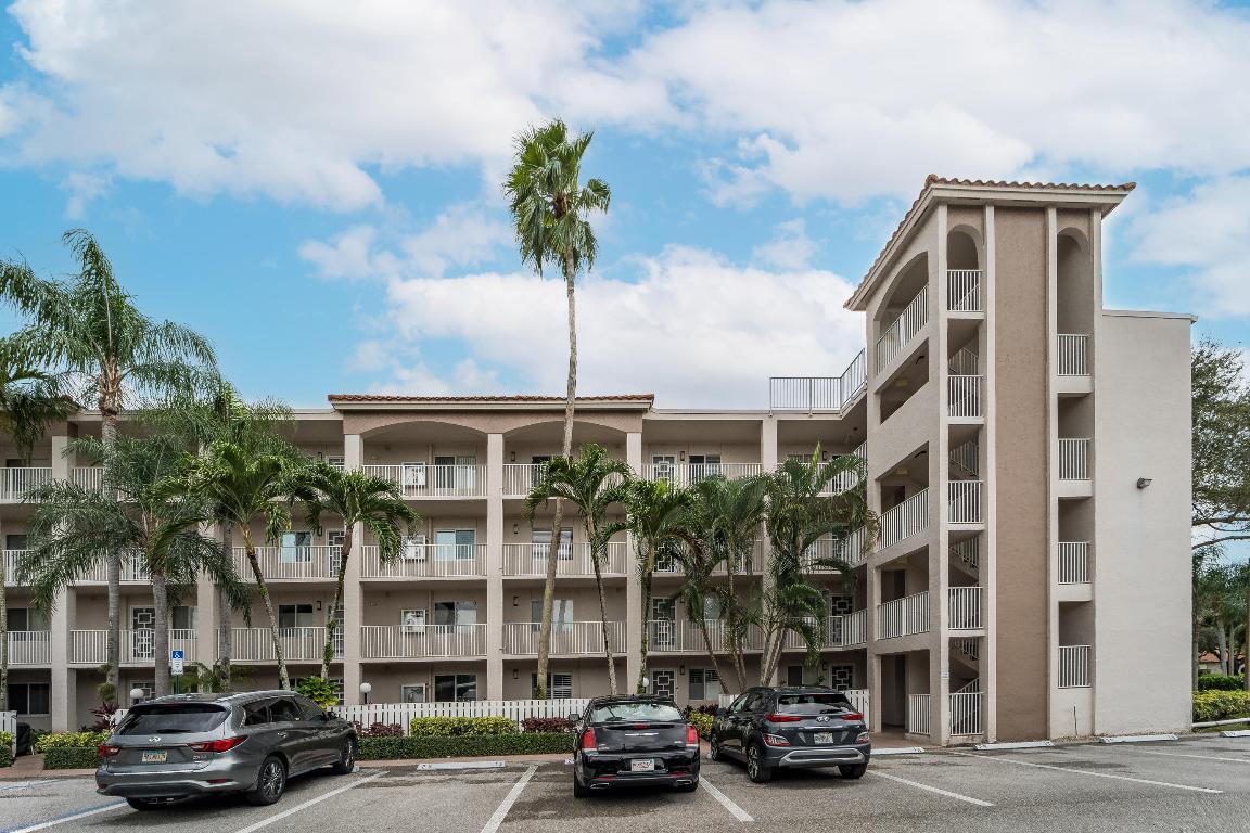 HUNTINGTON POINTE - Residential Lease