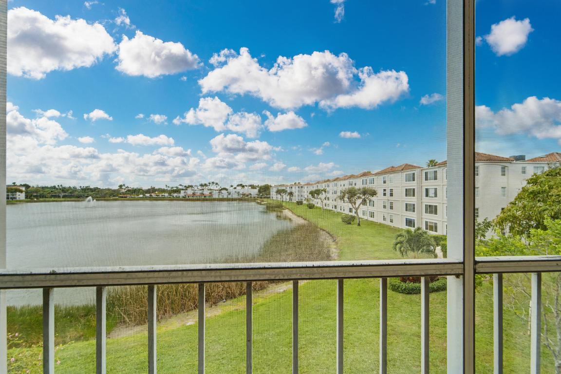 HUNTINGTON POINTE - Residential Lease