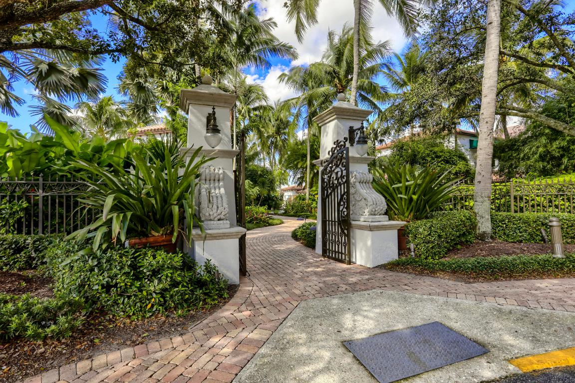 Mirasol Villa Vasari - Residential