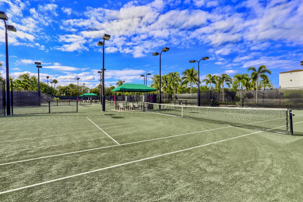 Mirasol Villa Vasari - Residential