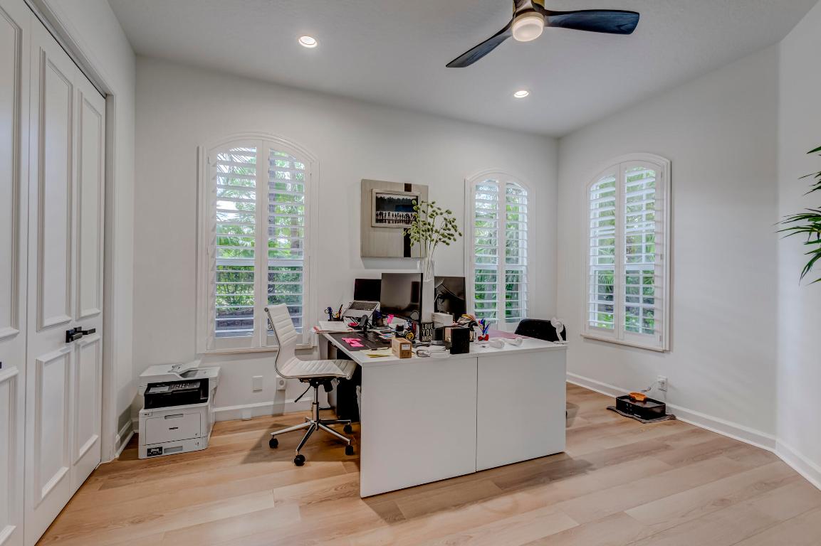 Mirasol Villa Vasari - Residential