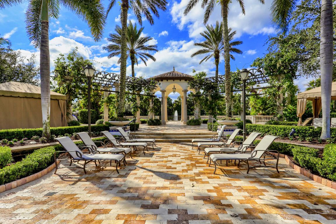 Mirasol Villa Vasari - Residential