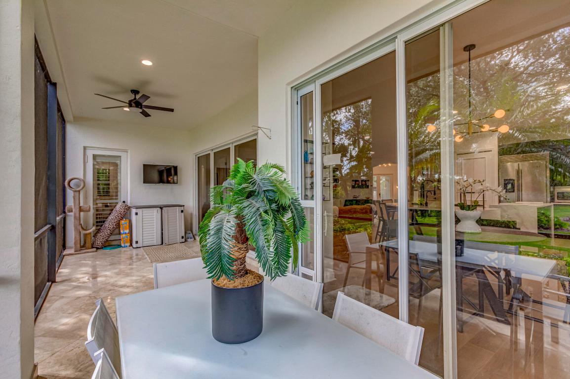 Mirasol Villa Vasari - Residential