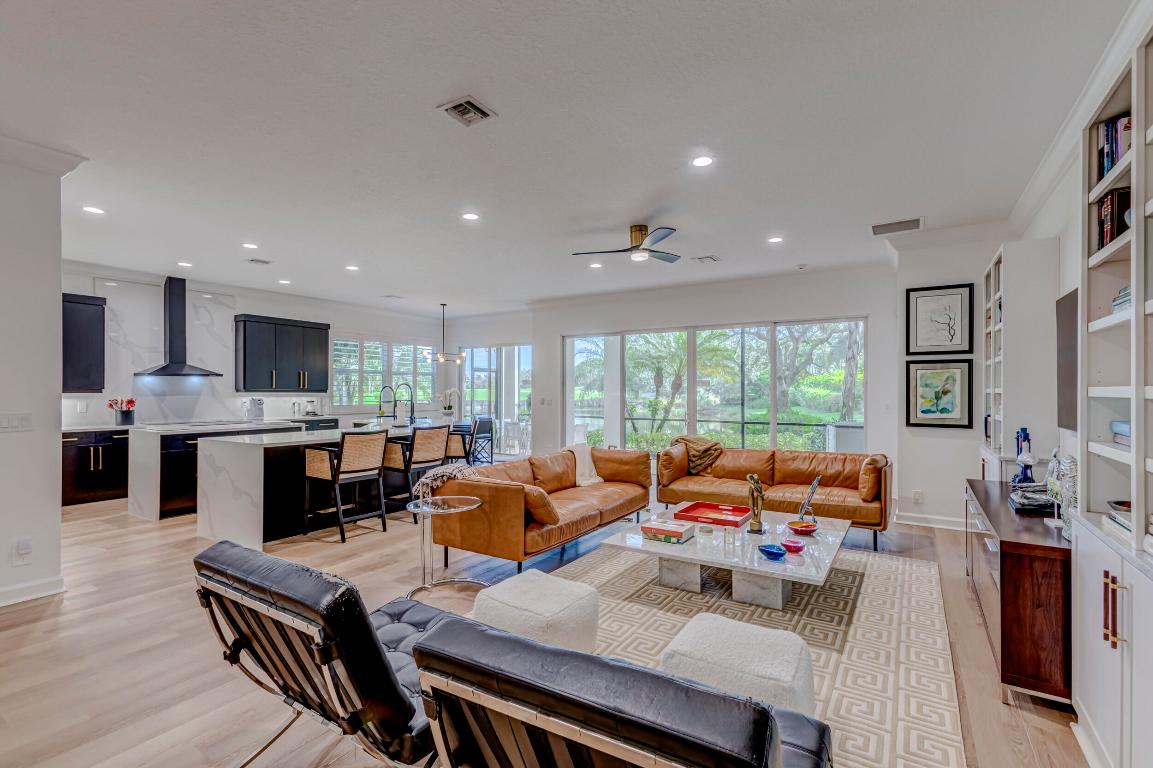 Mirasol Villa Vasari - Residential