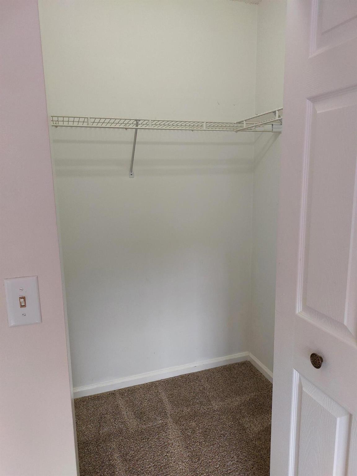 LAUREL OAKS AT JUPITER 2 - Residential Lease