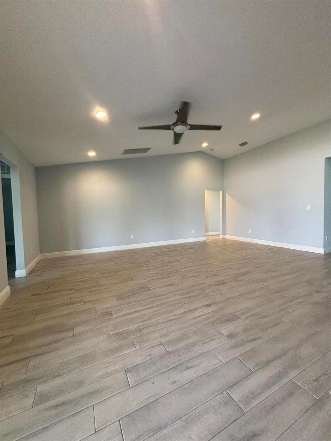 PORT ST LUCIE-SEC 30 - Residential Lease