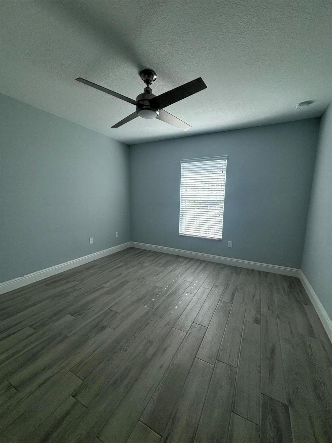 PORT ST LUCIE-SEC 30 - Residential Lease