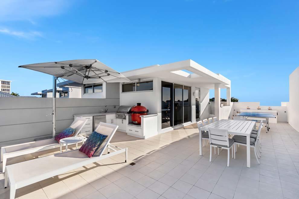 SEAGATE YACHT CLUB - Residential