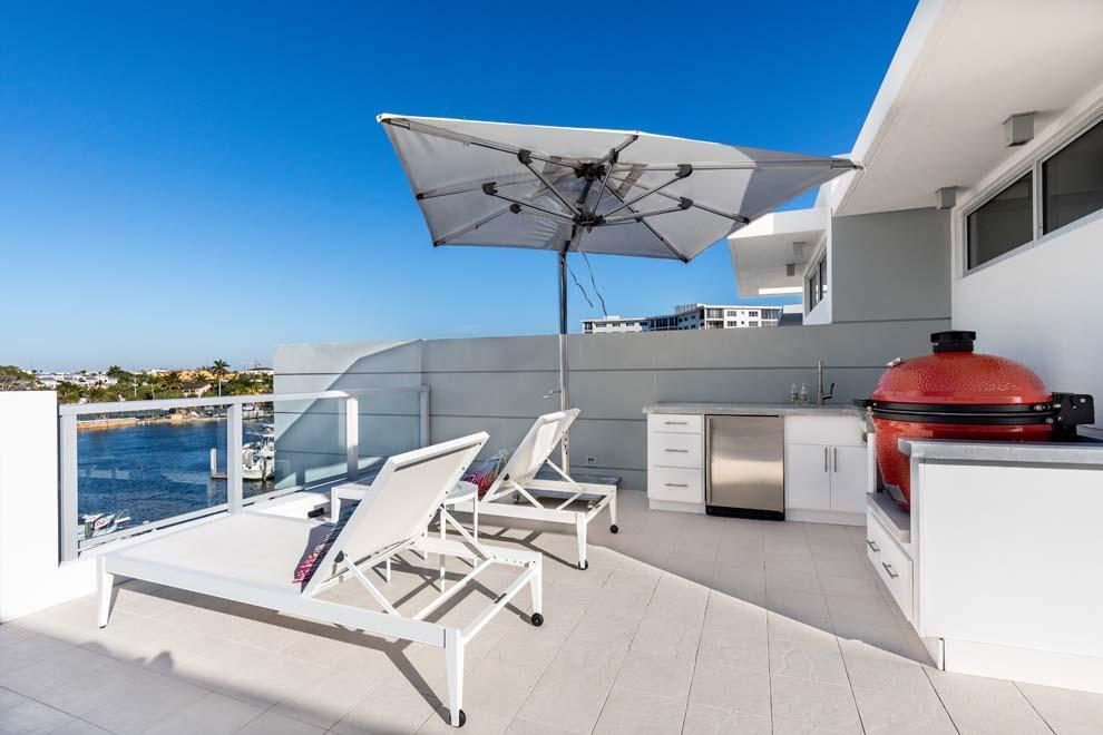 SEAGATE YACHT CLUB - Residential