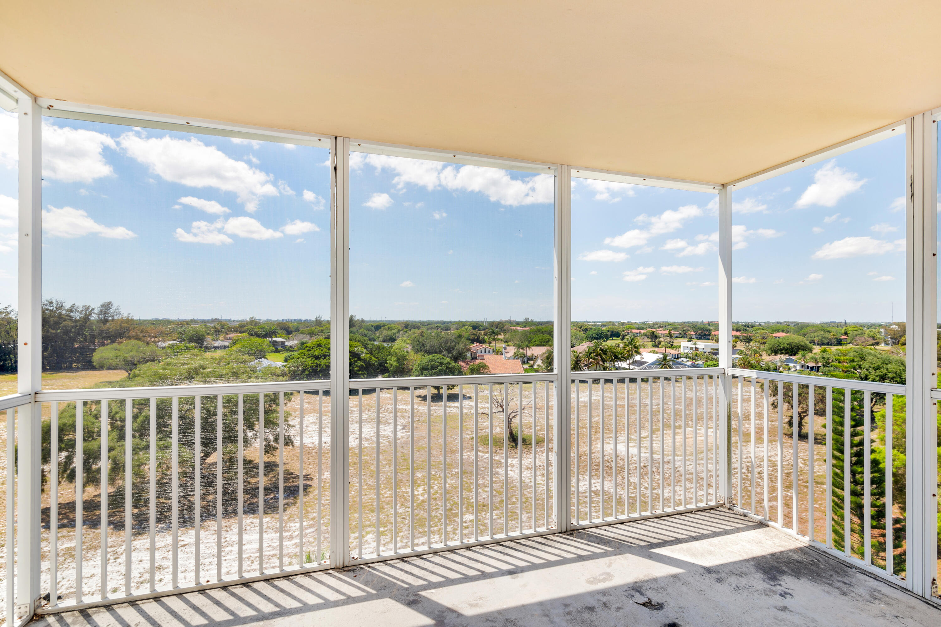 BOCA TEECA CONDO 4 - Residential