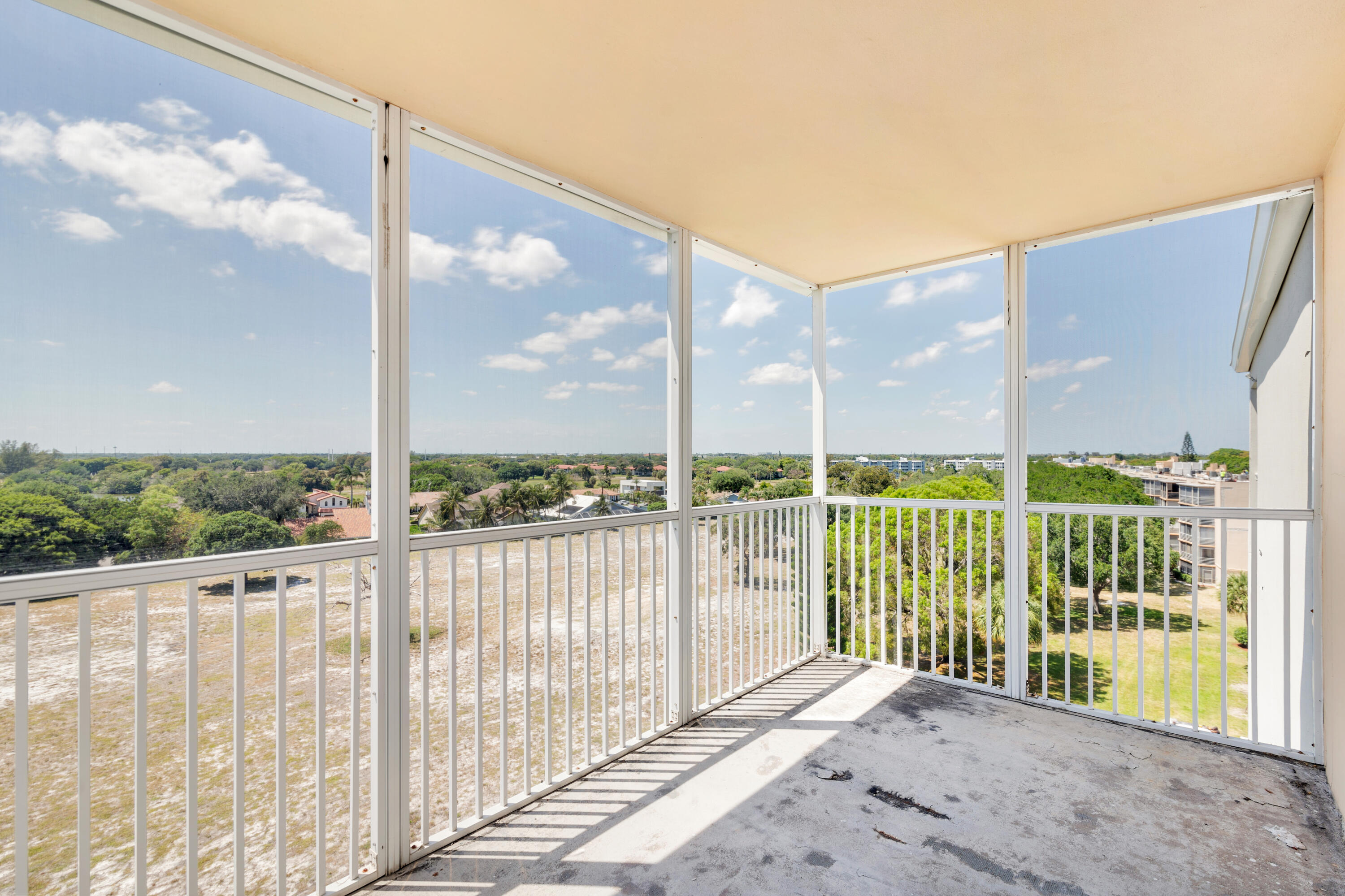BOCA TEECA CONDO 4 - Residential