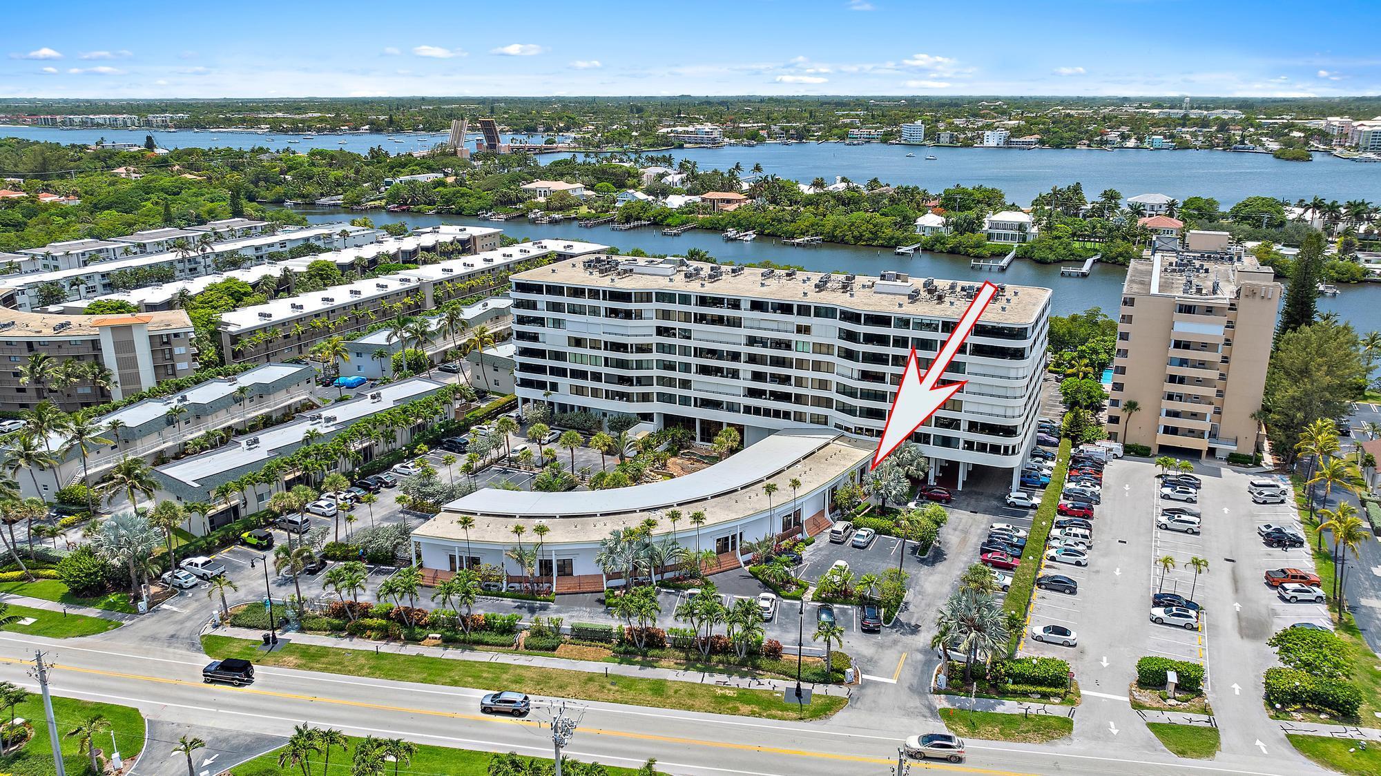 MAYFAIR HOUSE COND - Residential