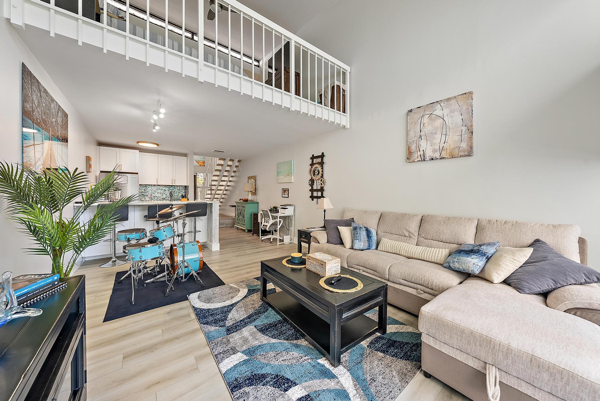 3589 S Ocean Boulevard 30