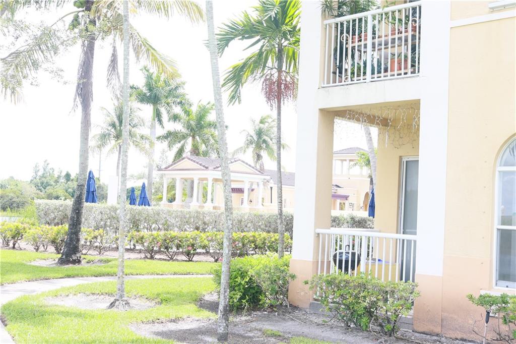 Courtyards at Nautica - Residential