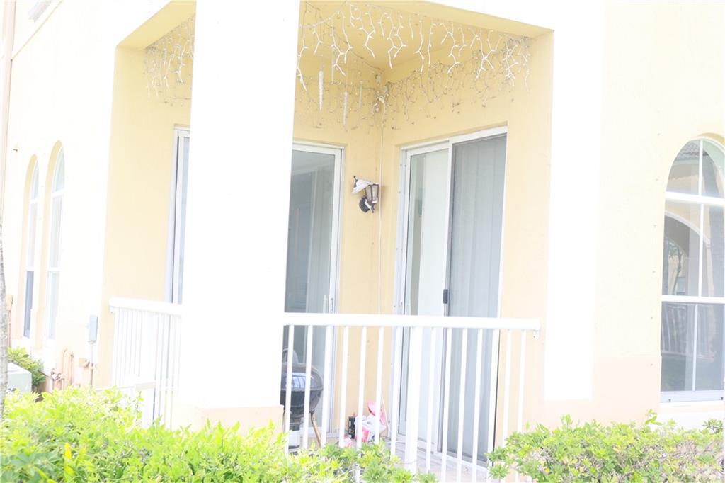 Courtyards at Nautica - Residential