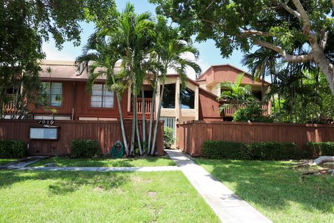 7019 SW 115th Place F31 Miami FL 33173