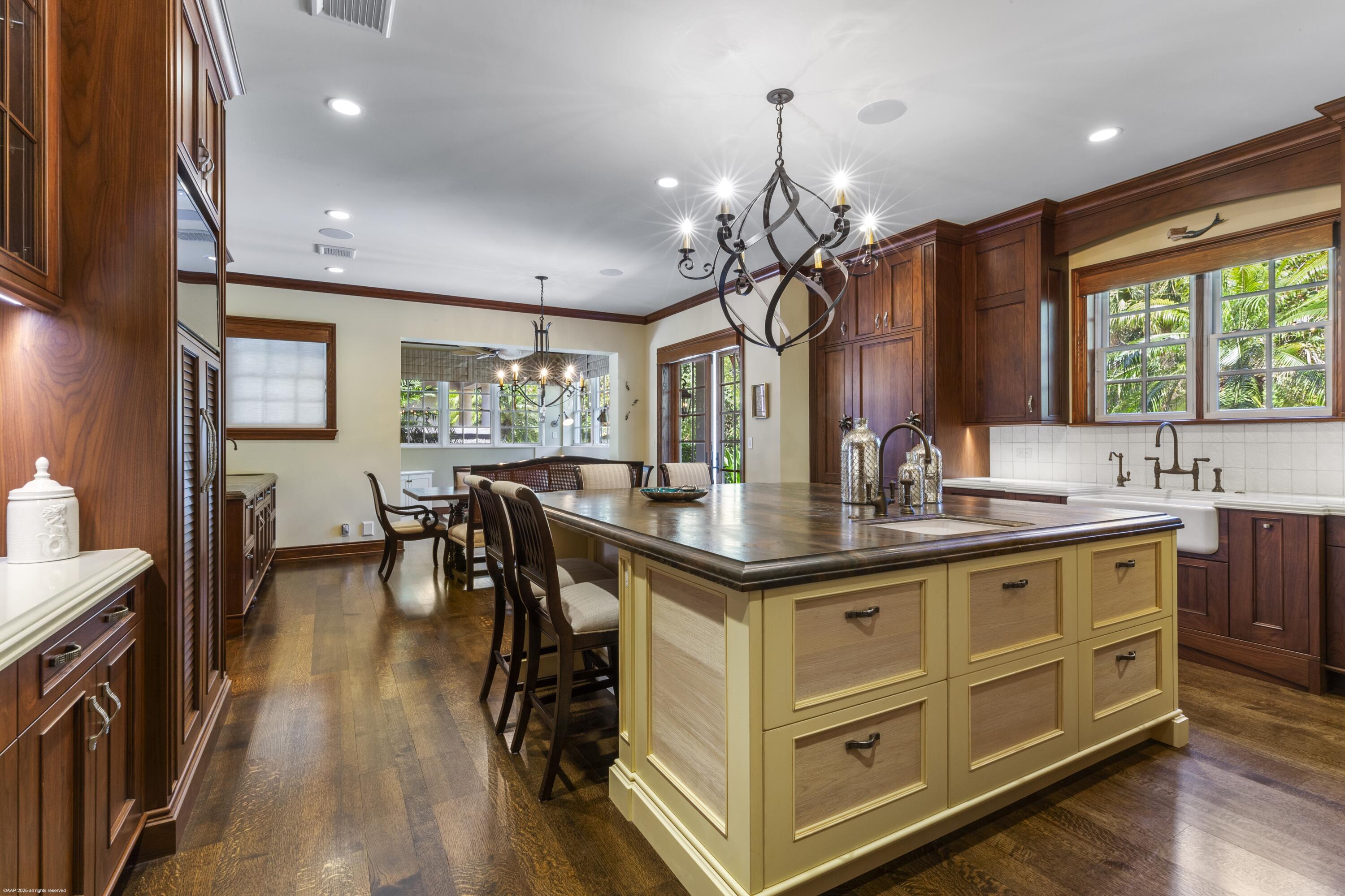 JUPITER ISLAND - Residential