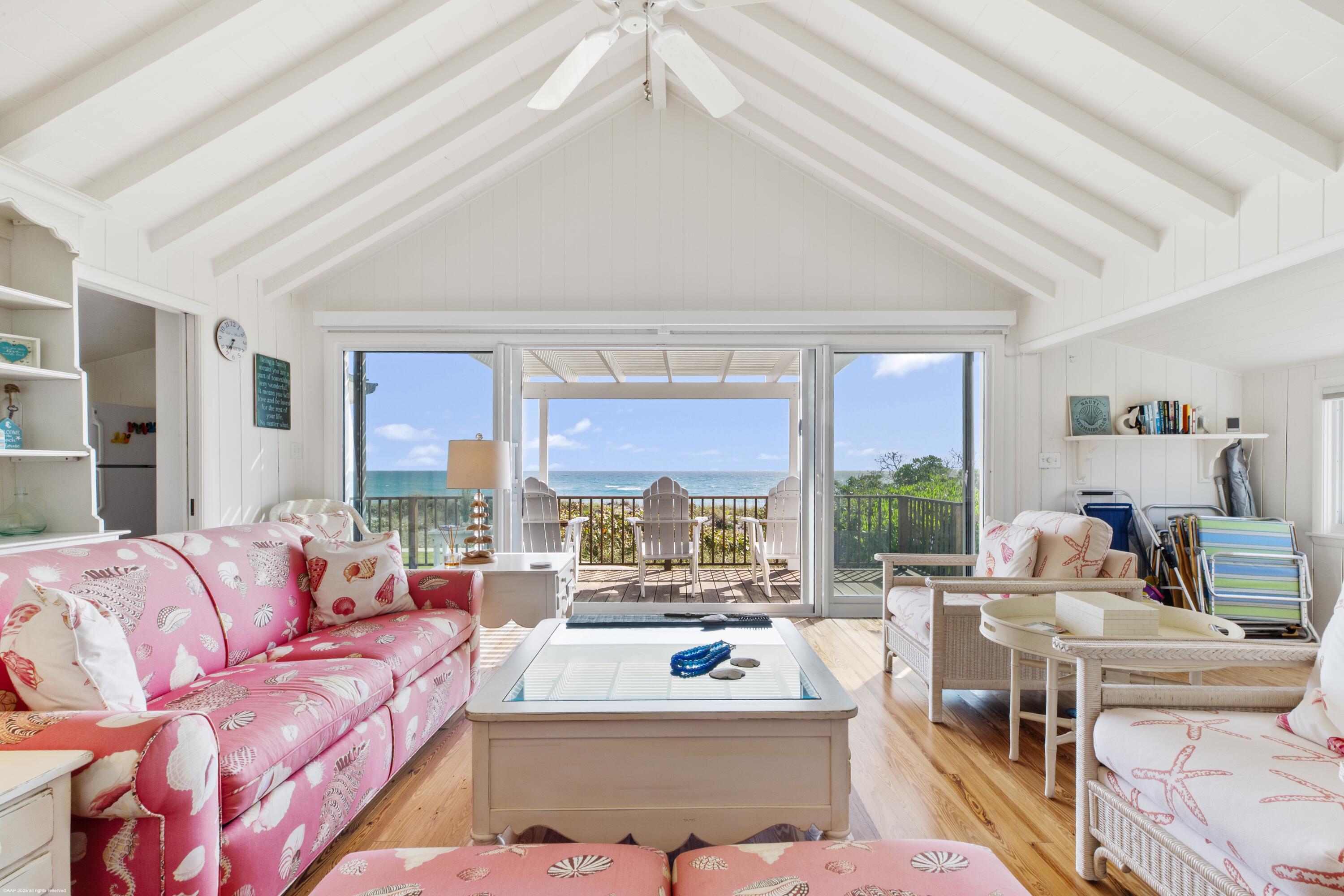 JUPITER ISLAND - Residential