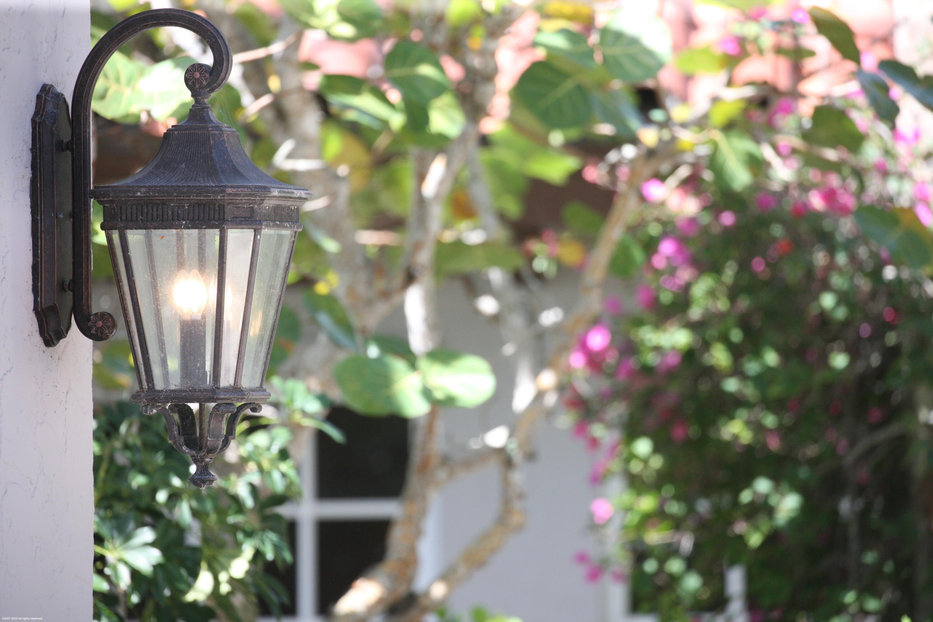 JUPITER ISLAND - Residential