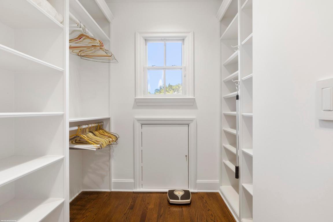 JUPITER ISLAND - Residential