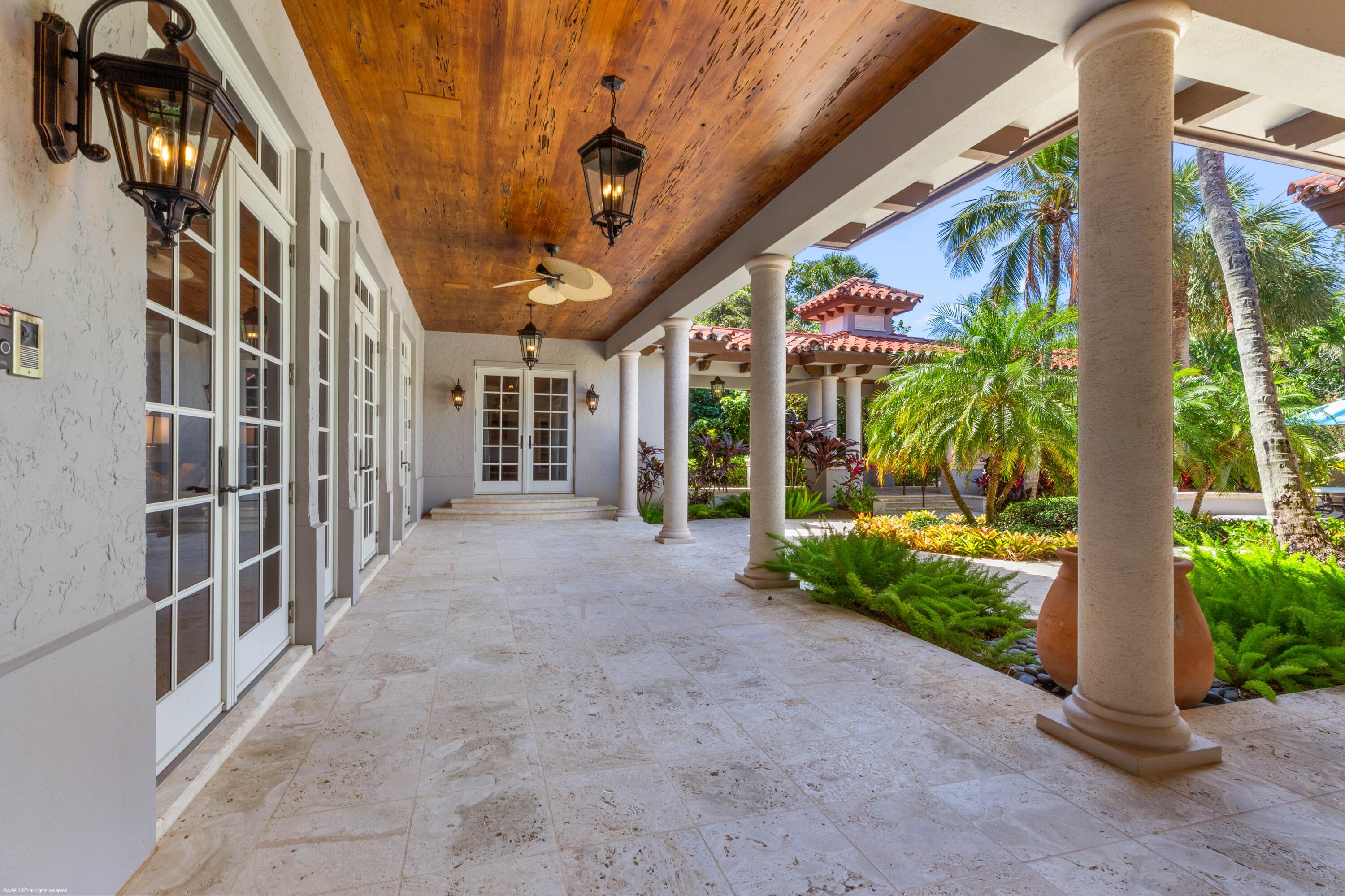 JUPITER ISLAND - Residential