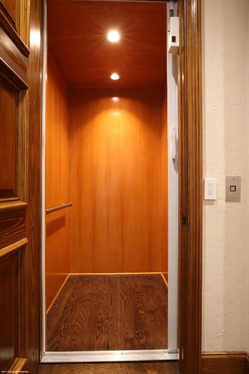 JUPITER ISLAND - Residential