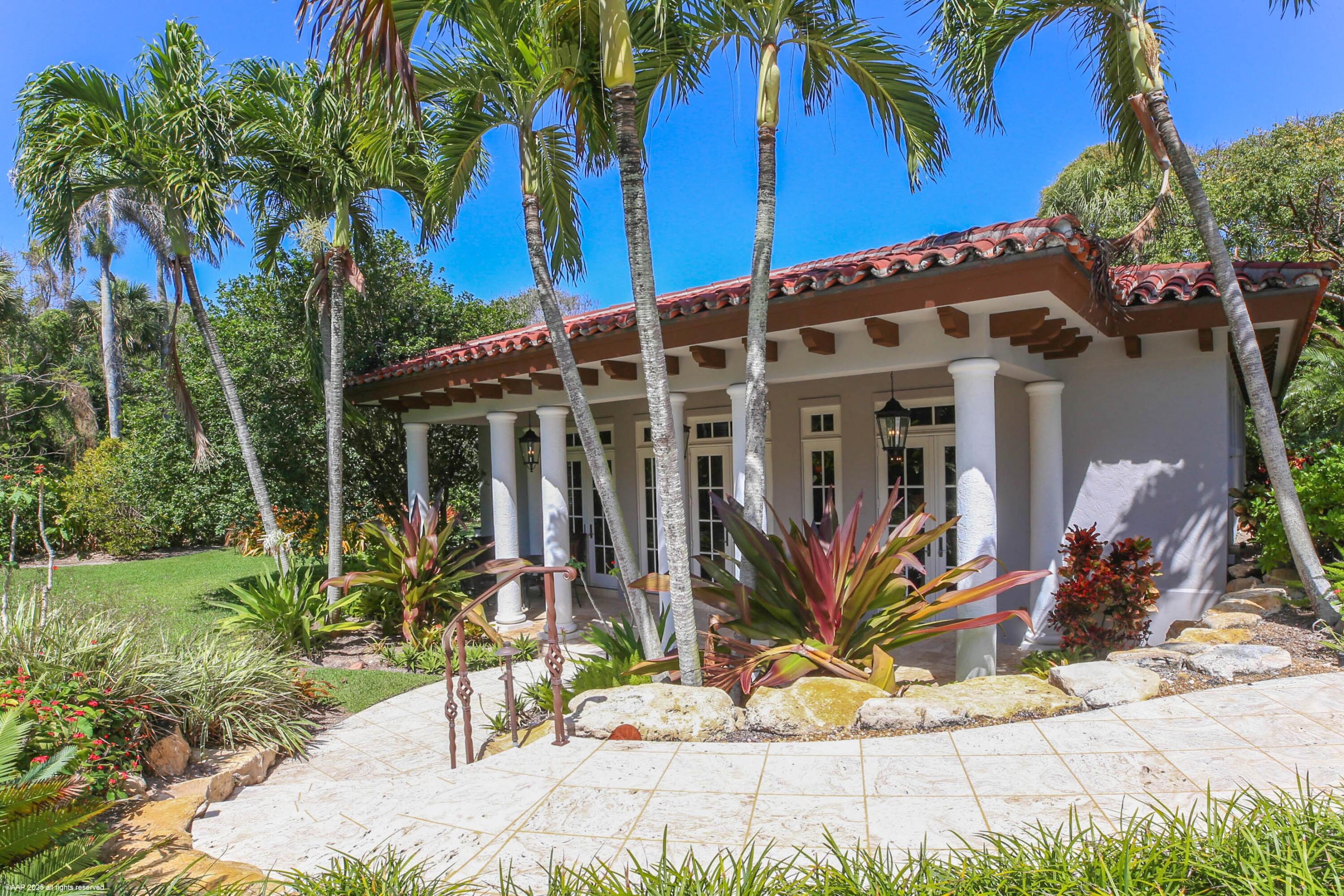 JUPITER ISLAND - Residential