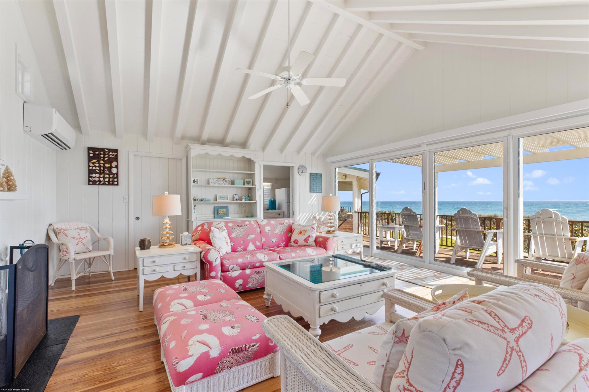 JUPITER ISLAND - Residential