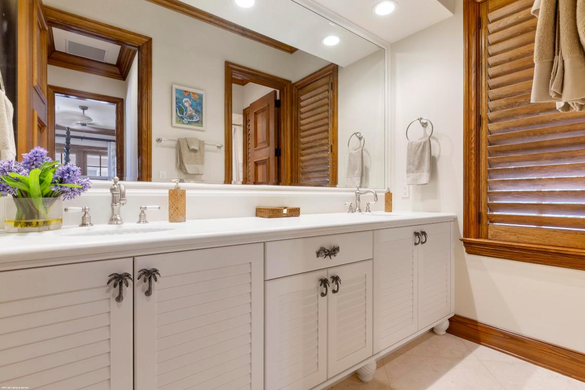 JUPITER ISLAND - Residential