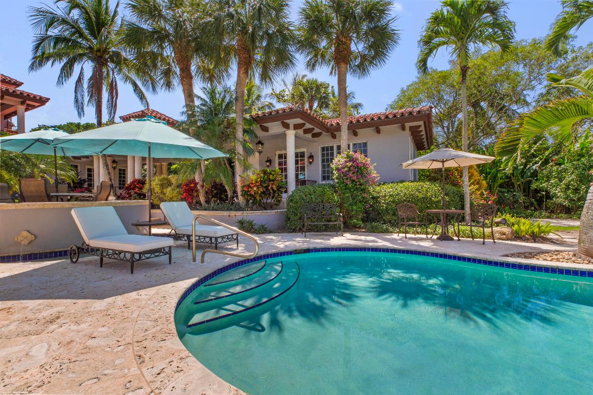 JUPITER ISLAND - Residential