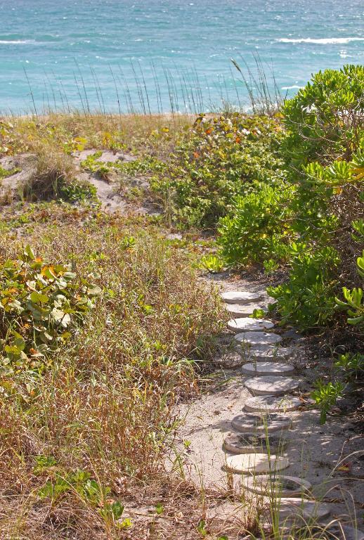 JUPITER ISLAND - Residential