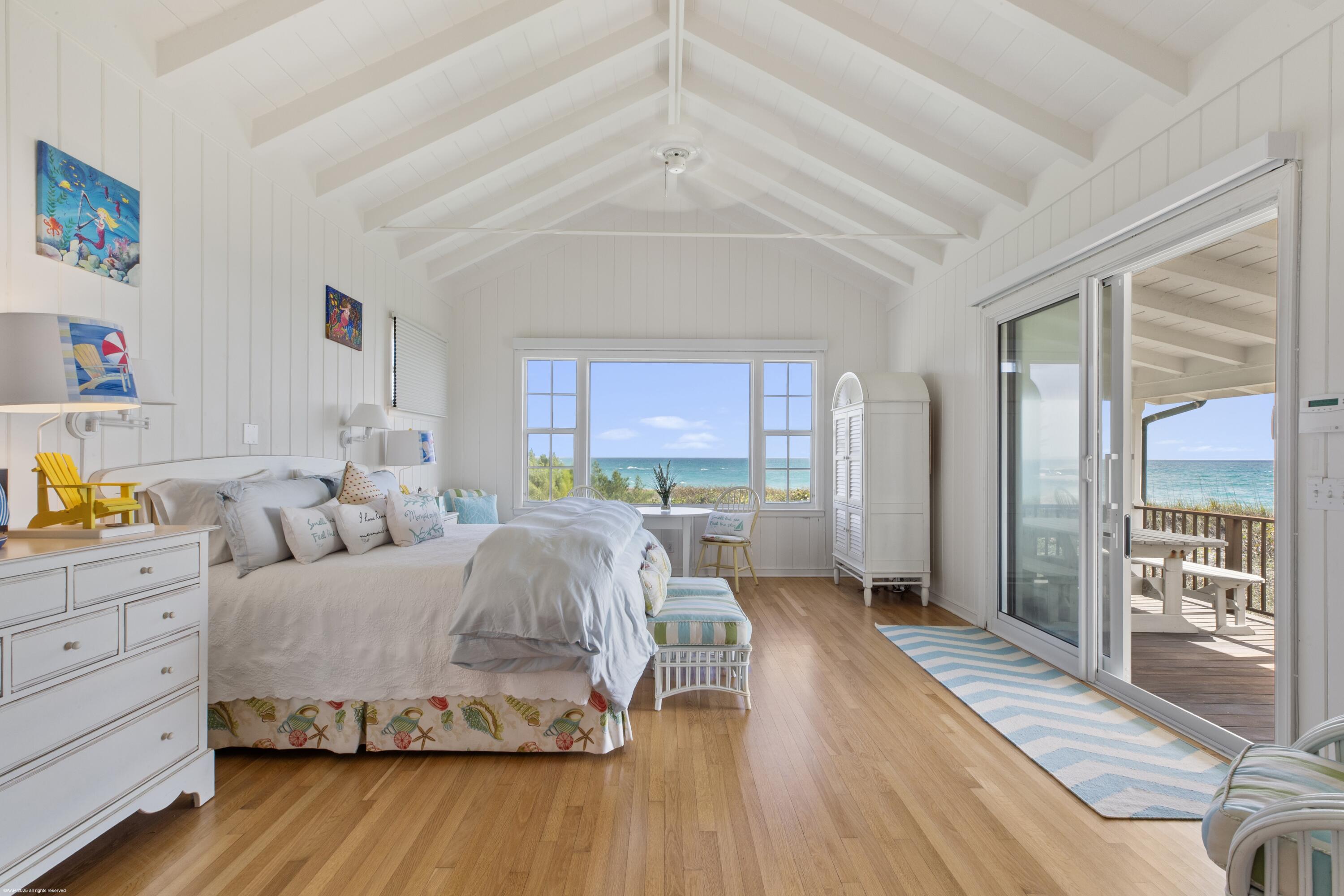 JUPITER ISLAND - Residential