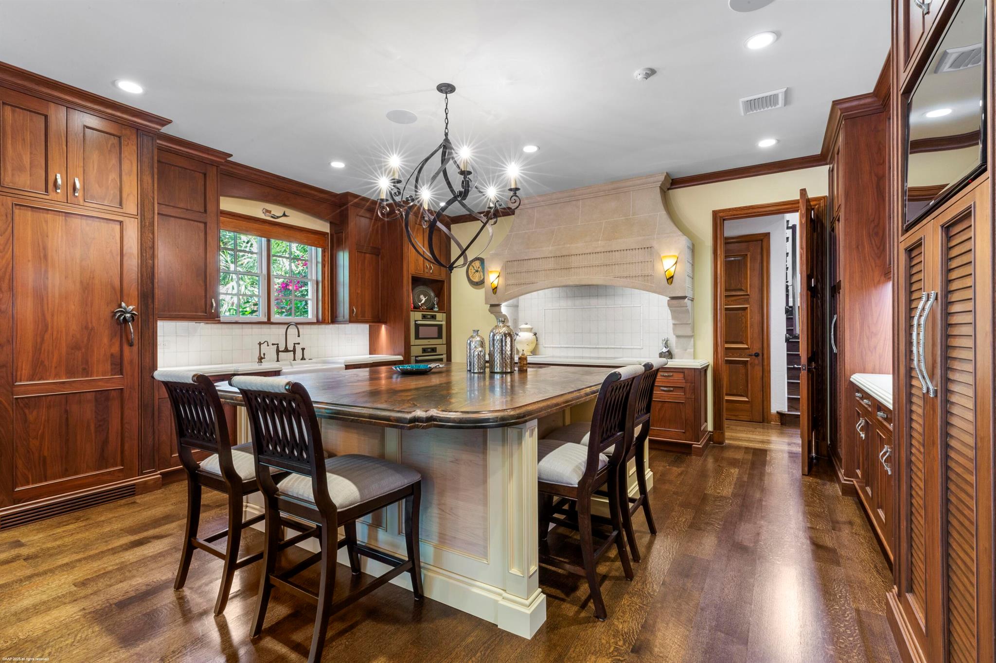 JUPITER ISLAND - Residential