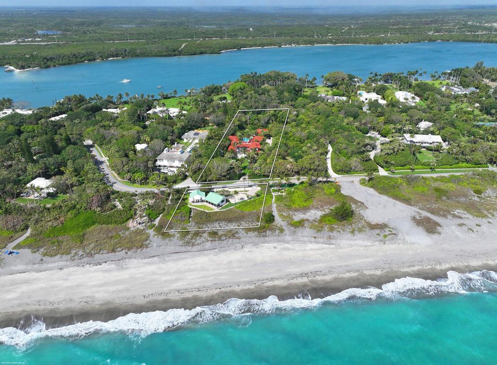 Photo of 398 S Beach Road, Jupiter Island, FL 33455 (MLS # R11079395)