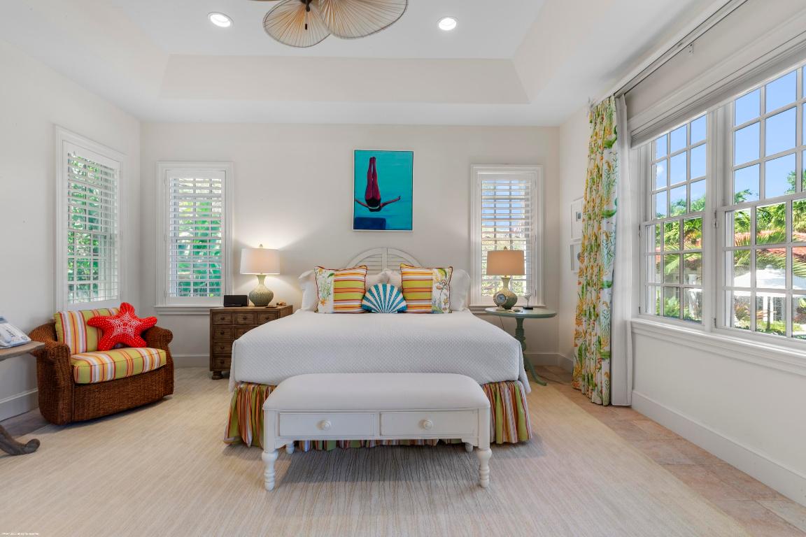 JUPITER ISLAND - Residential