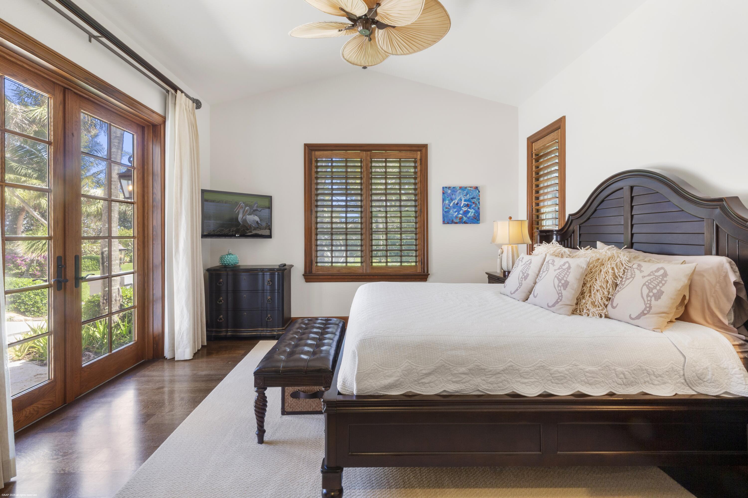 JUPITER ISLAND - Residential