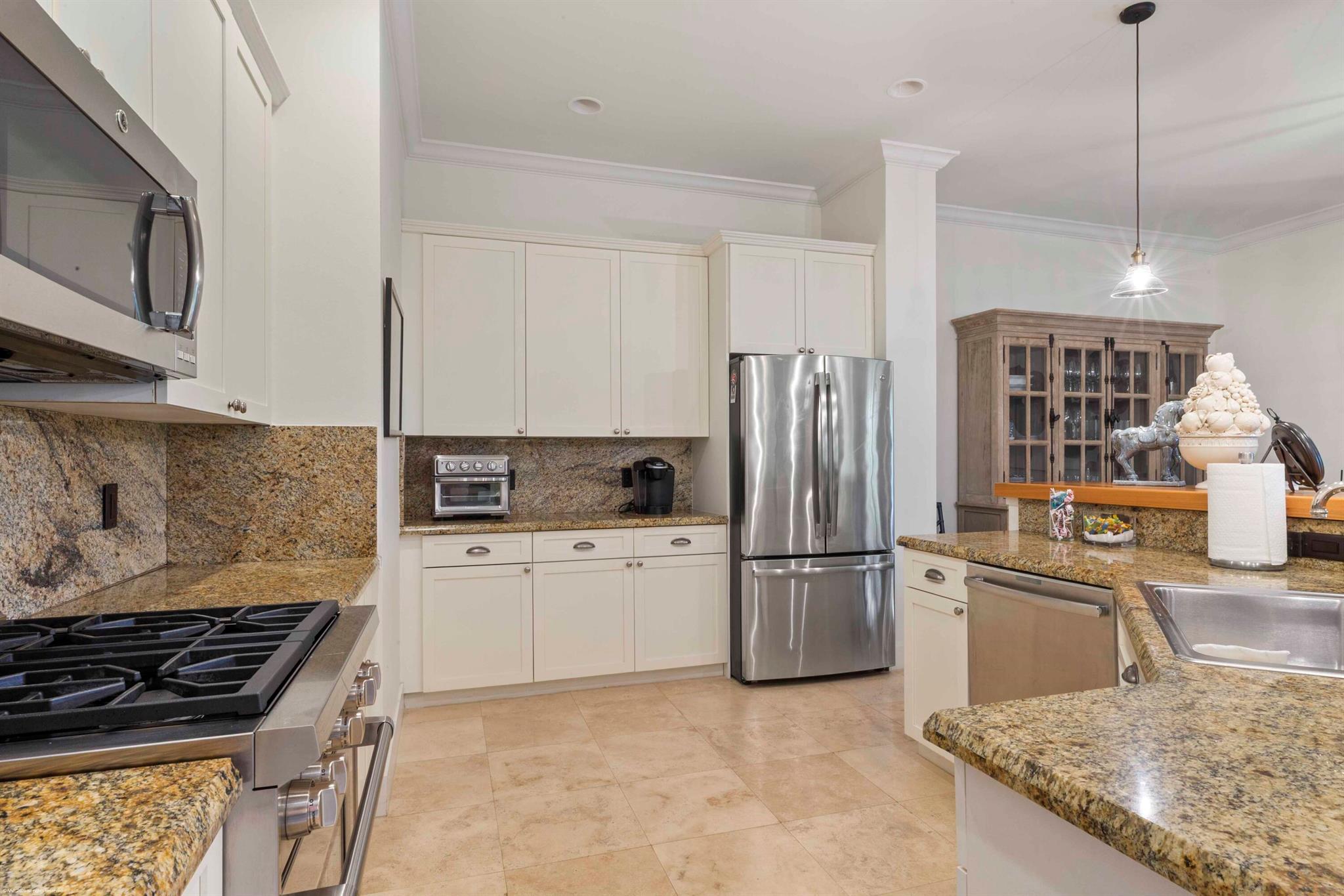 EQUESTRIAN CLUB ESTATES - Residential Lease