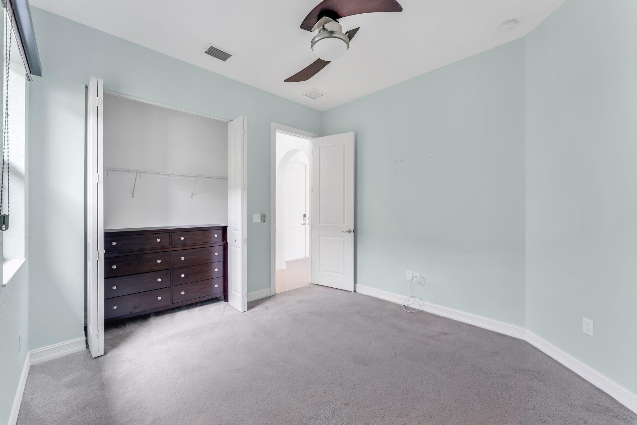 Pembroke Lakes South 119- - Residential