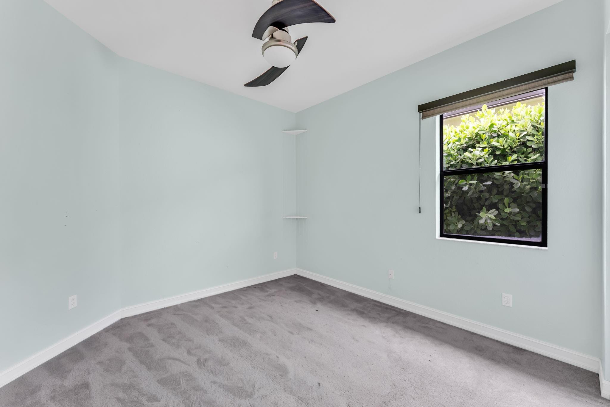 Pembroke Lakes South 119- - Residential