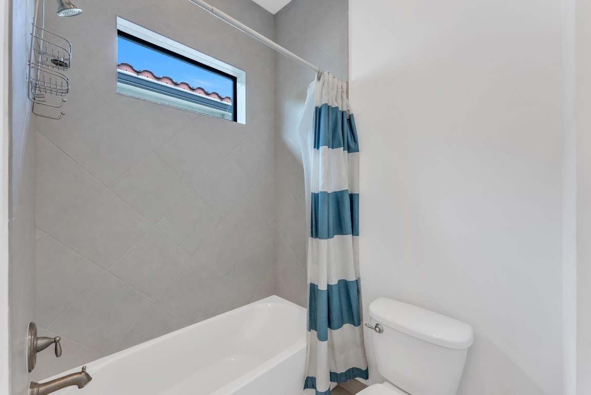 Pembroke Lakes South 119- - Residential