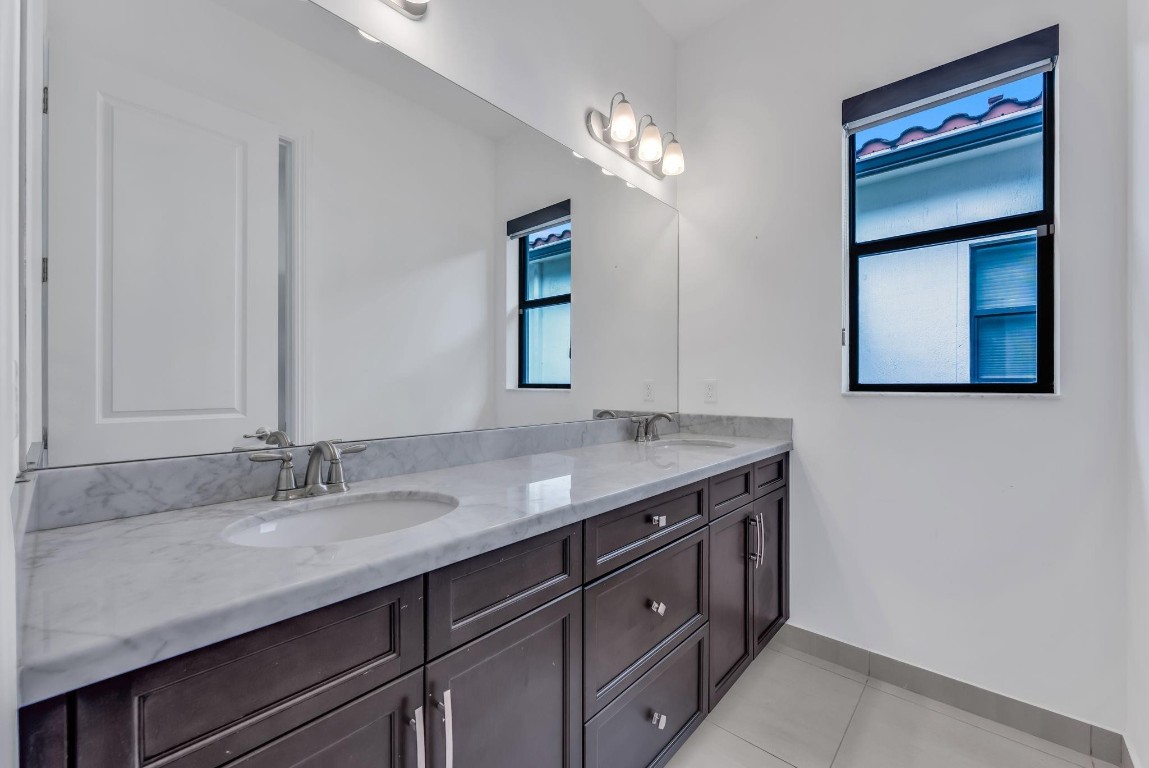 Pembroke Lakes South 119- - Residential