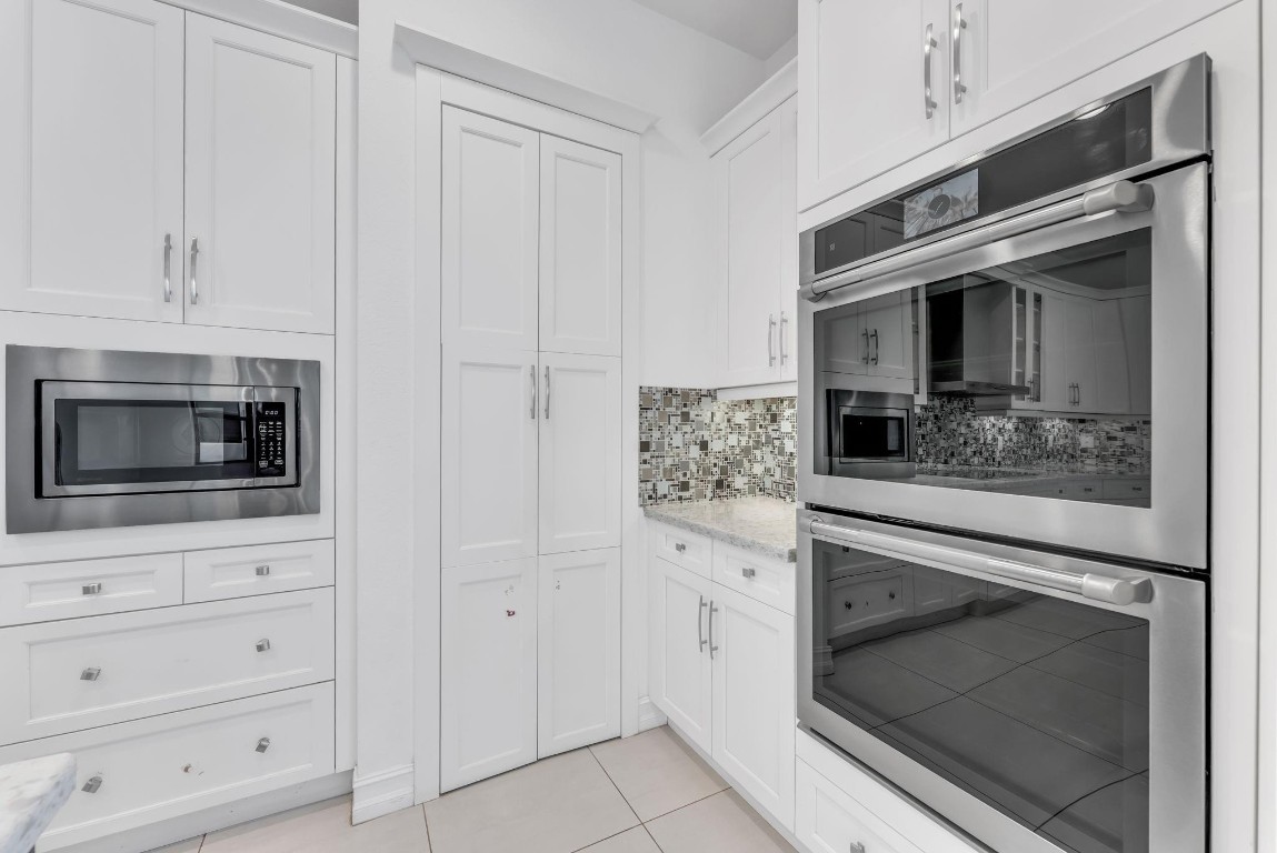 Pembroke Lakes South 119- - Residential