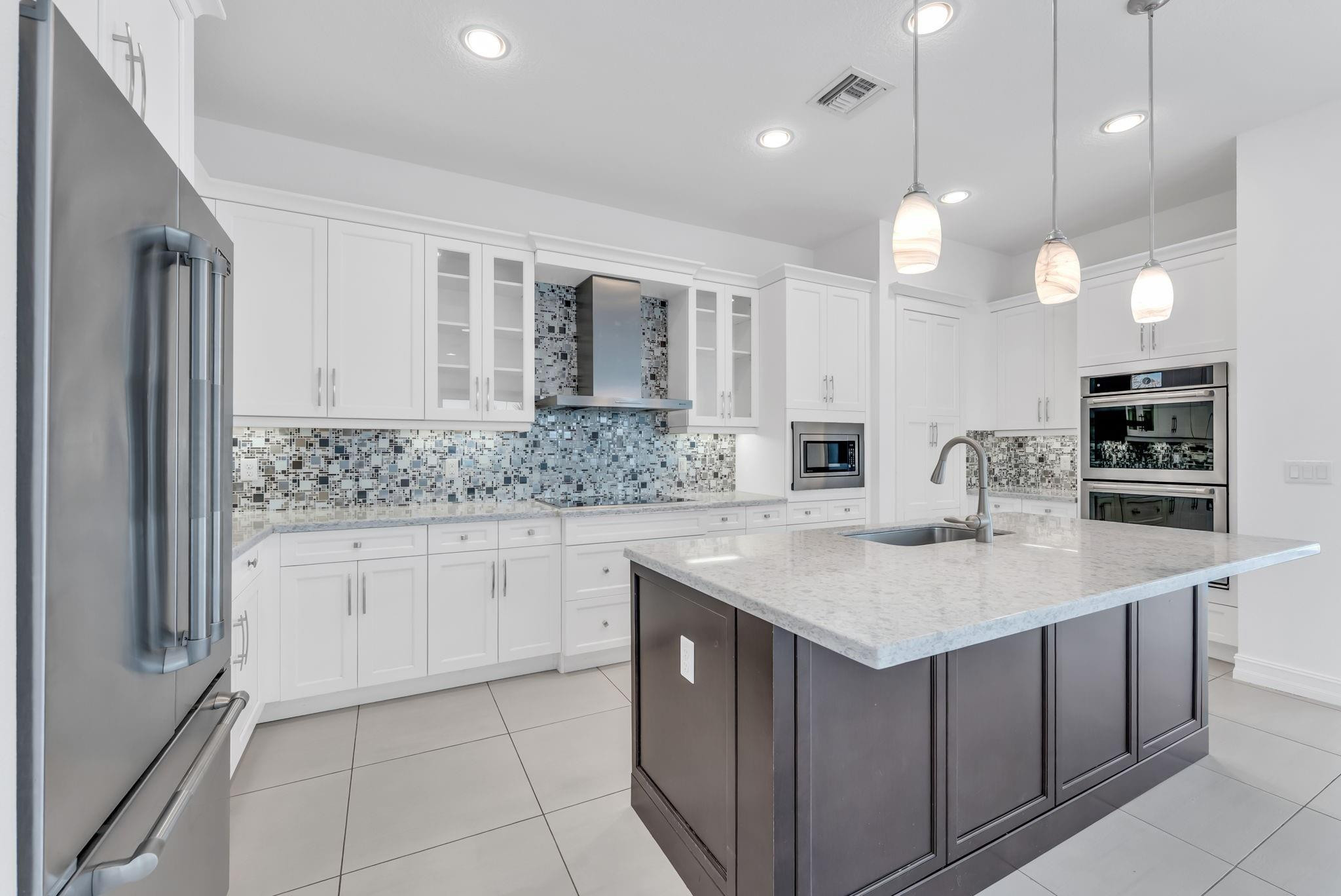 Pembroke Lakes South 119- - Residential