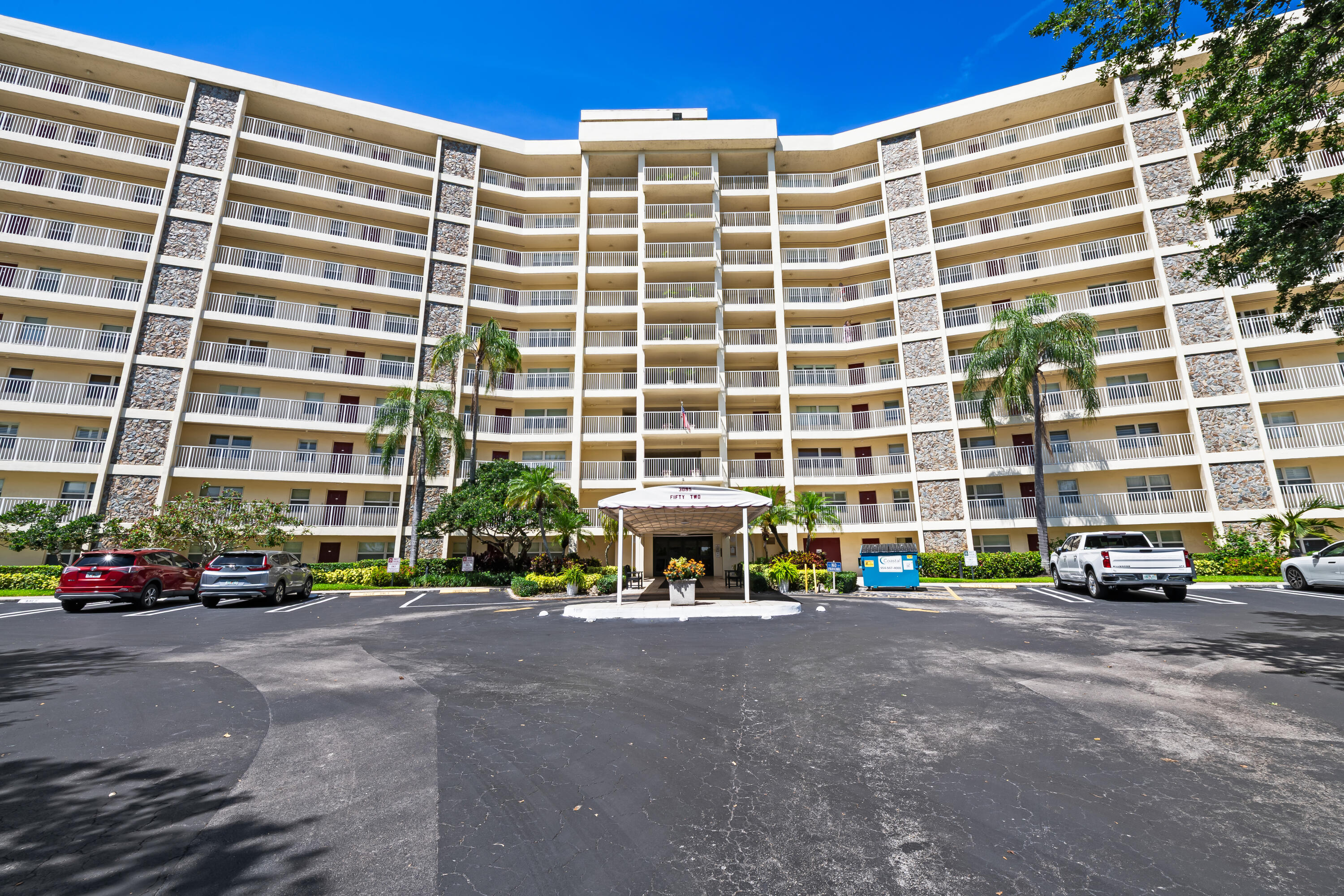NO 52 PALM-AIRE COUNTRY CLUB - Residential