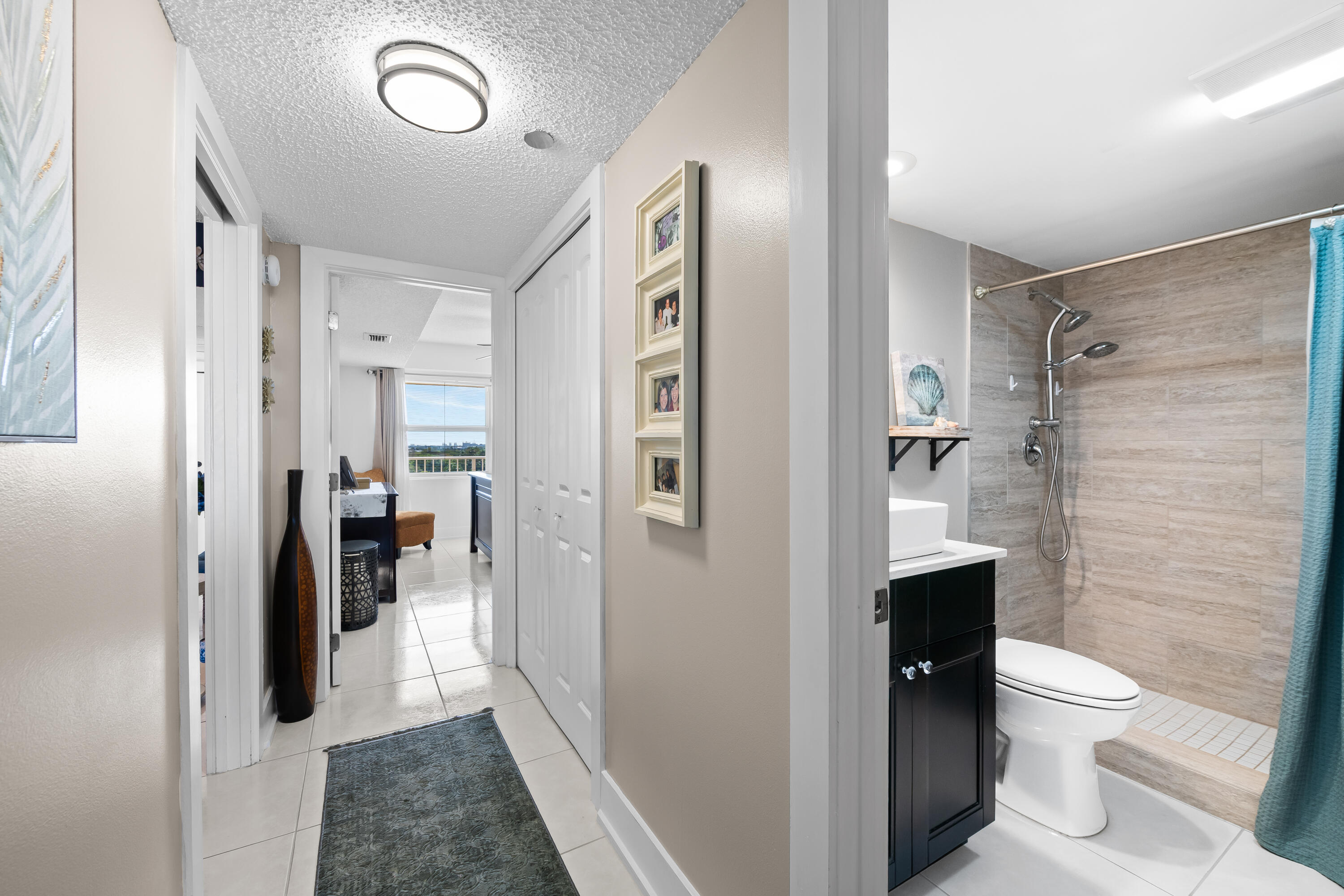 NO 52 PALM-AIRE COUNTRY CLUB - Residential