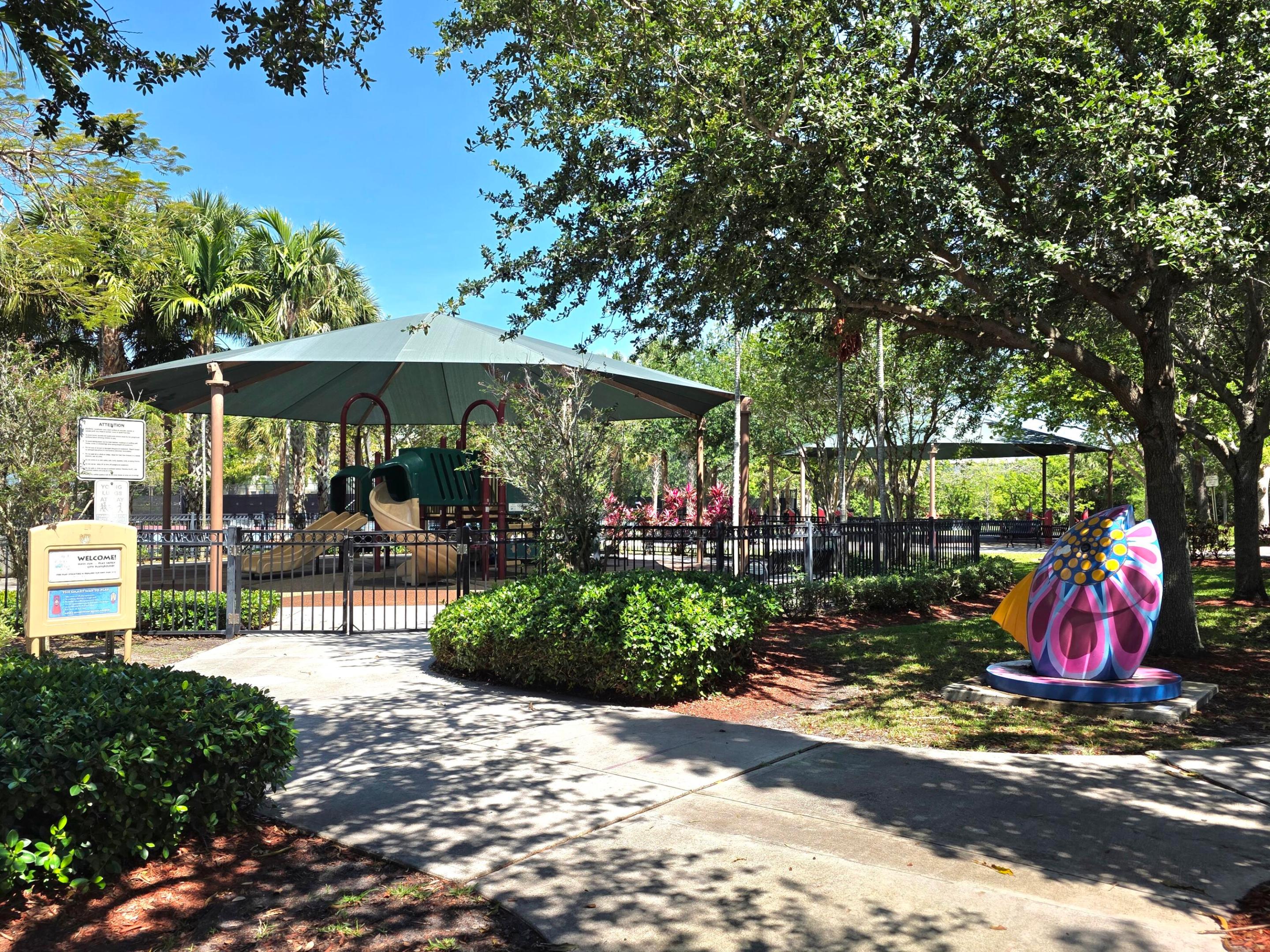 NO 52 PALM-AIRE COUNTRY CLUB - Residential