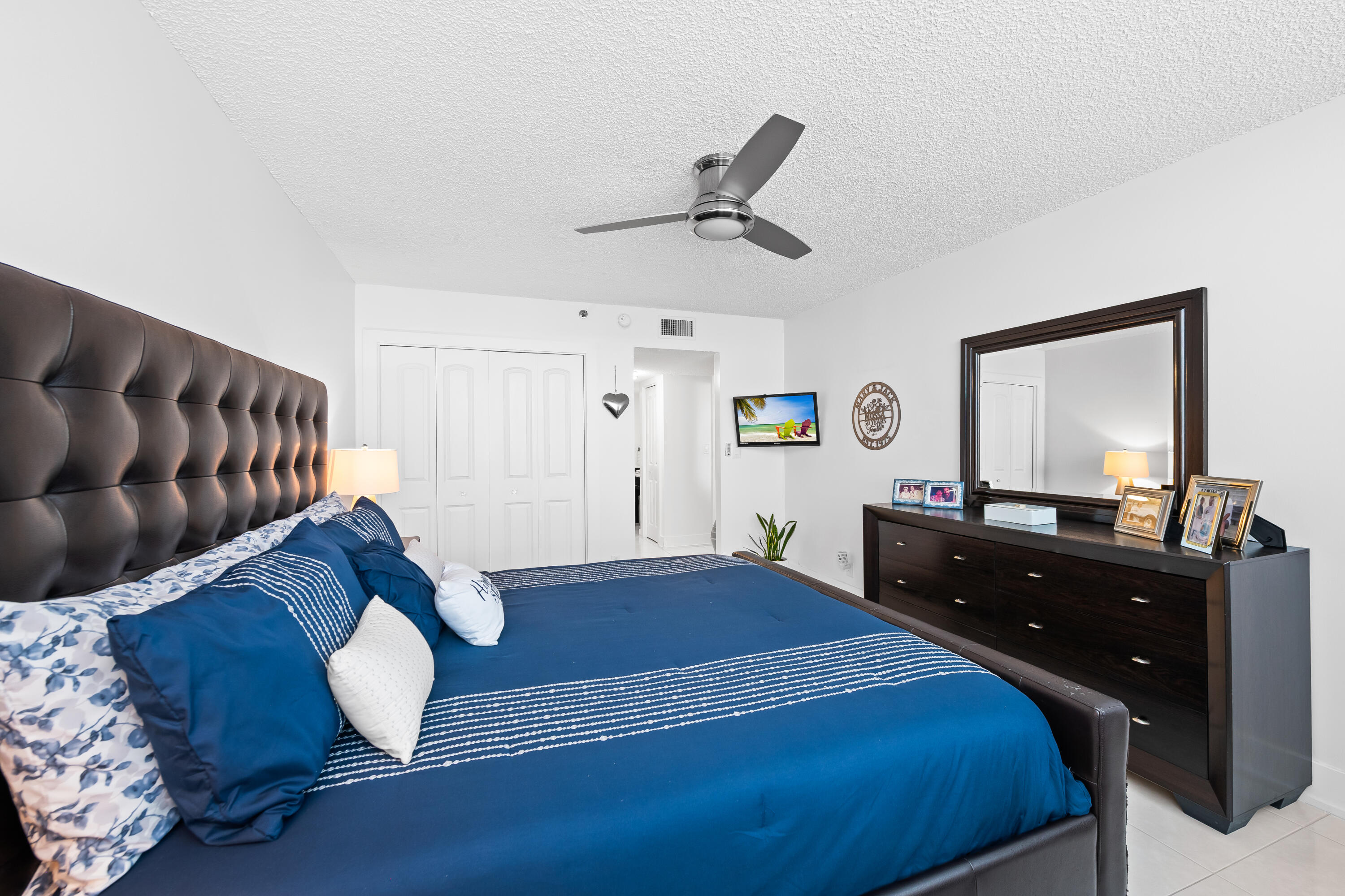 NO 52 PALM-AIRE COUNTRY CLUB - Residential