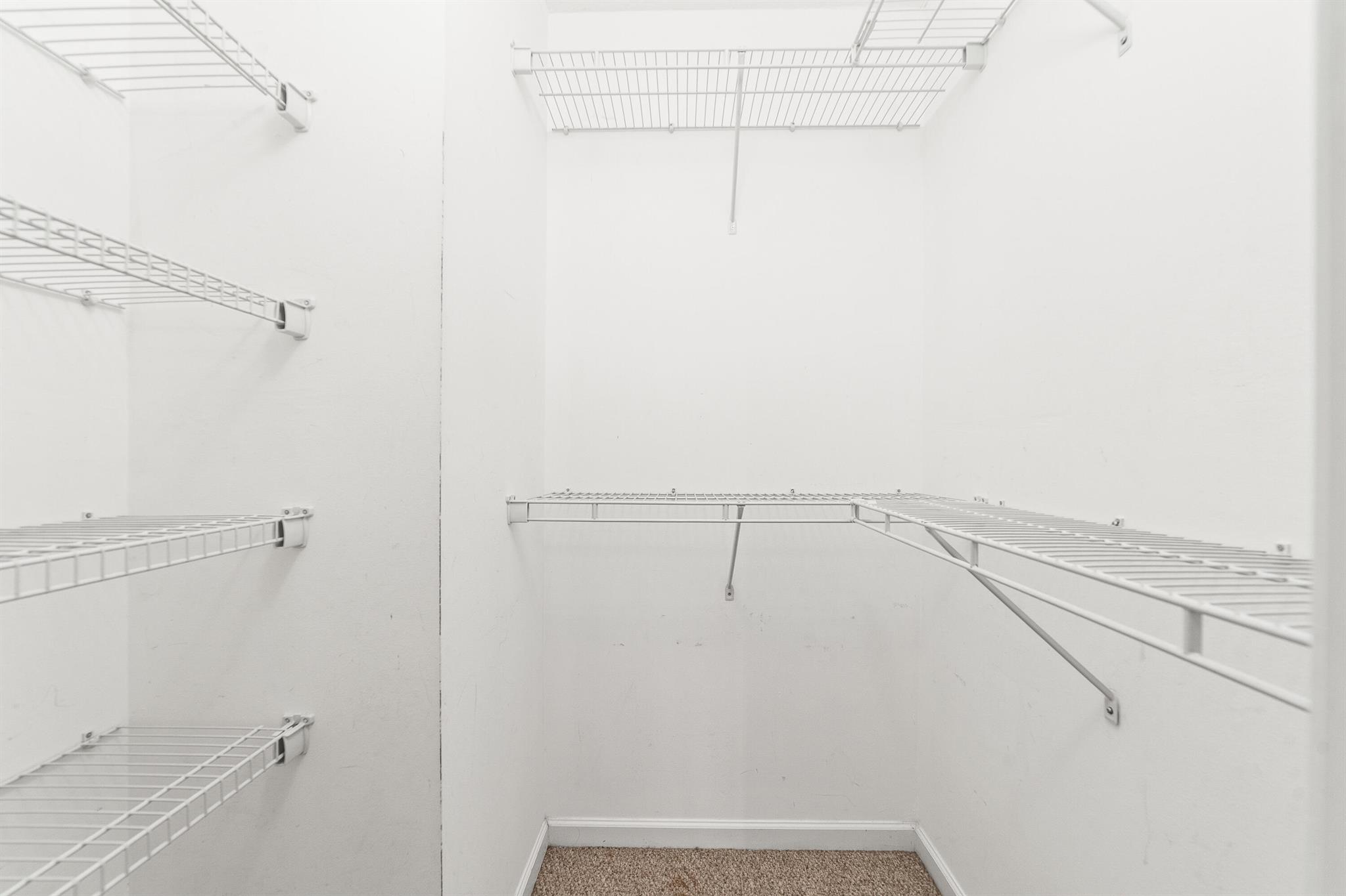 VILLAGE ROYALE ON THE GRE - Residential Lease